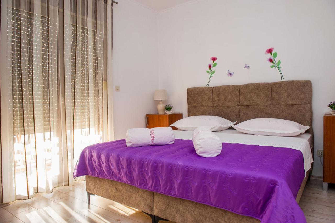 Apartments Nino โปดสตรานา ภายนอก รูปภาพ