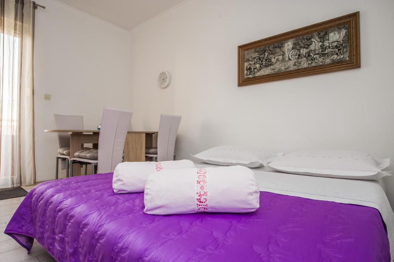 Apartments Nino โปดสตรานา ภายนอก รูปภาพ